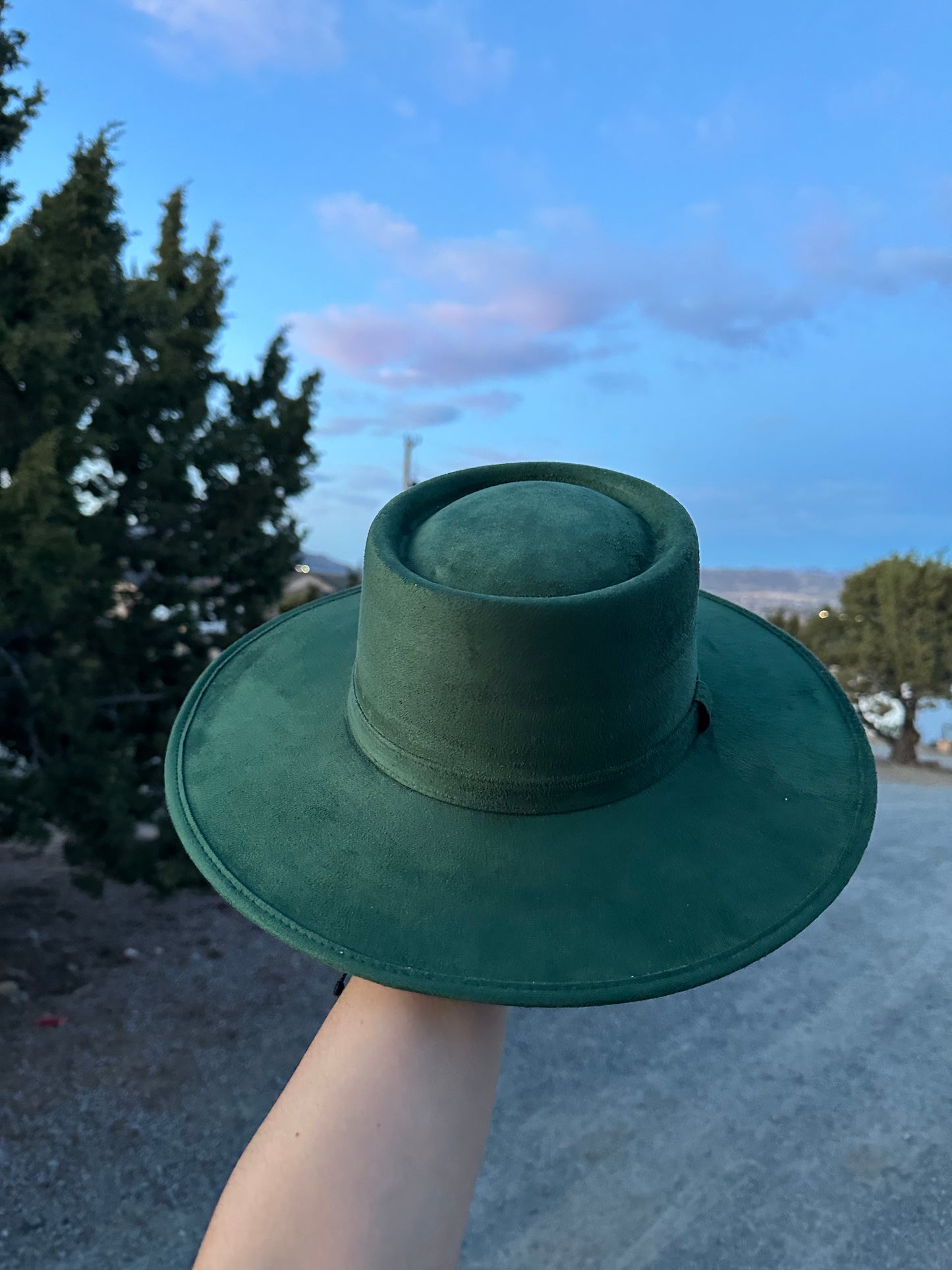 Castleton Green Gamuza Crown Cordobez Hat