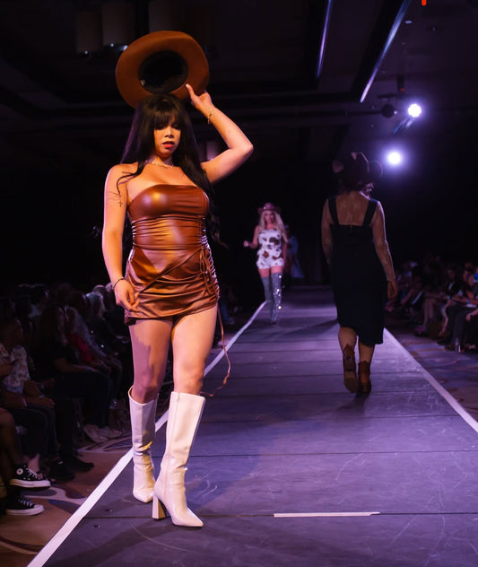 Julia Spice Leather Set