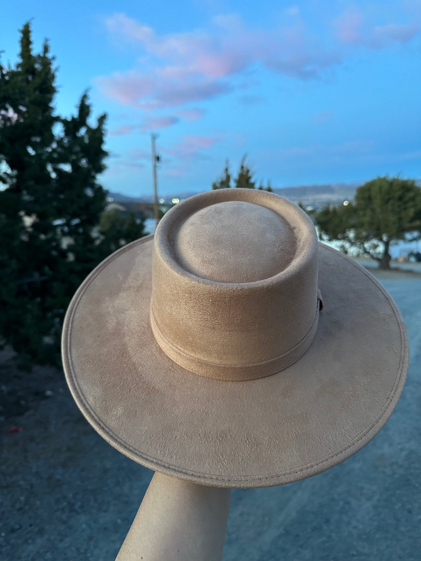 Sand Crown Cordobez Gamuza