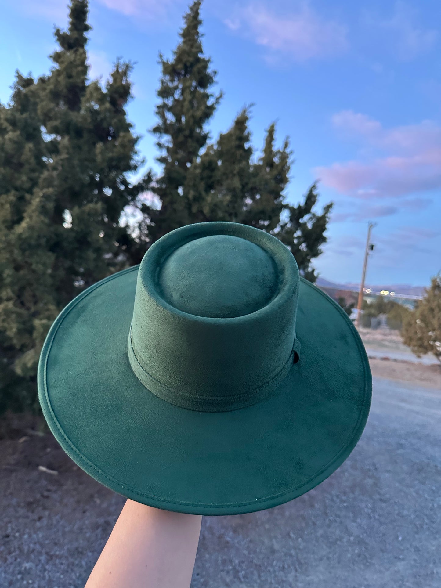 Castleton Green Gamuza Crown Cordobez Hat