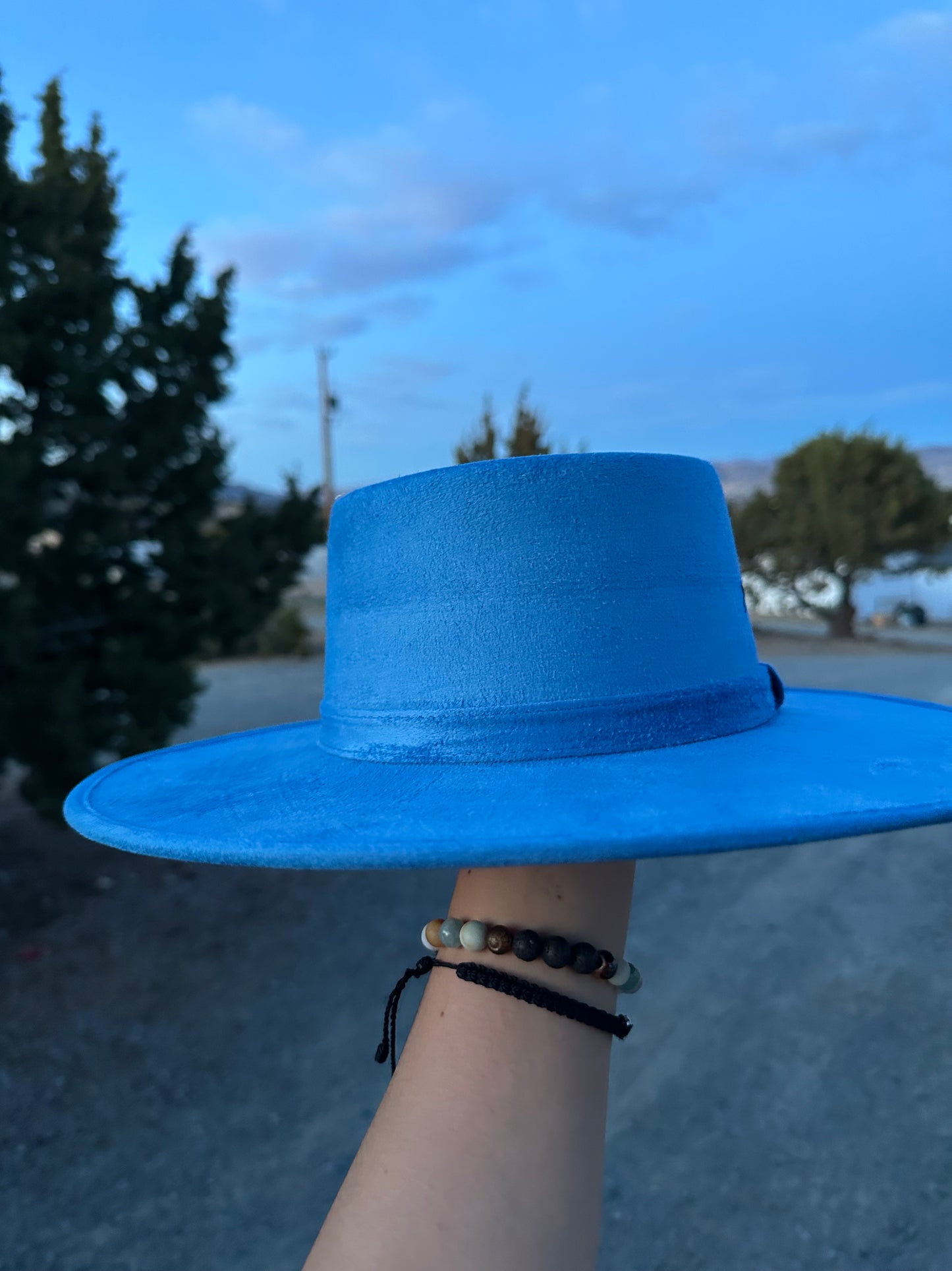 Azure Blue Gamuza Crown Cordobez Hat