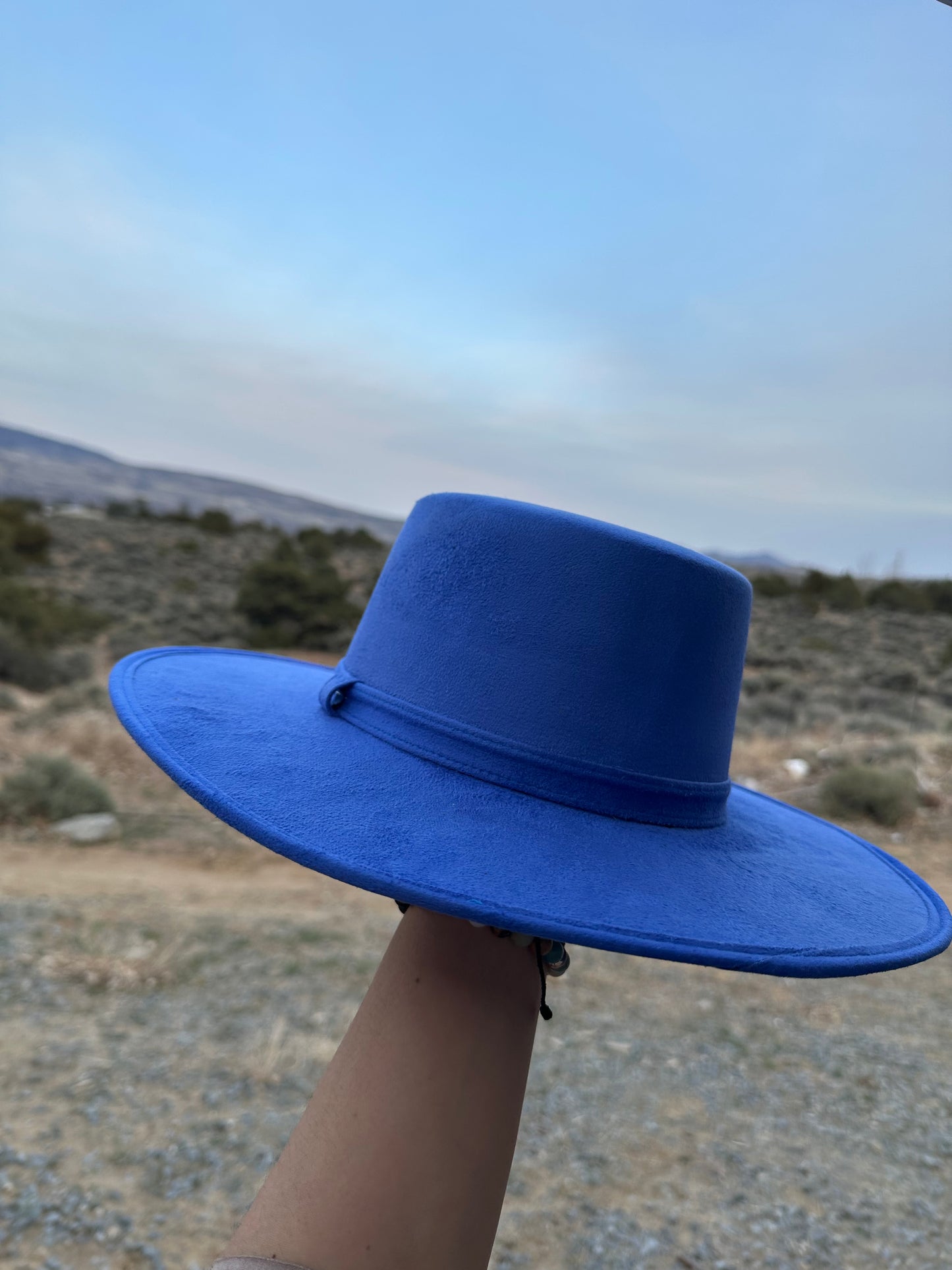Blue Gamuza Cordobez