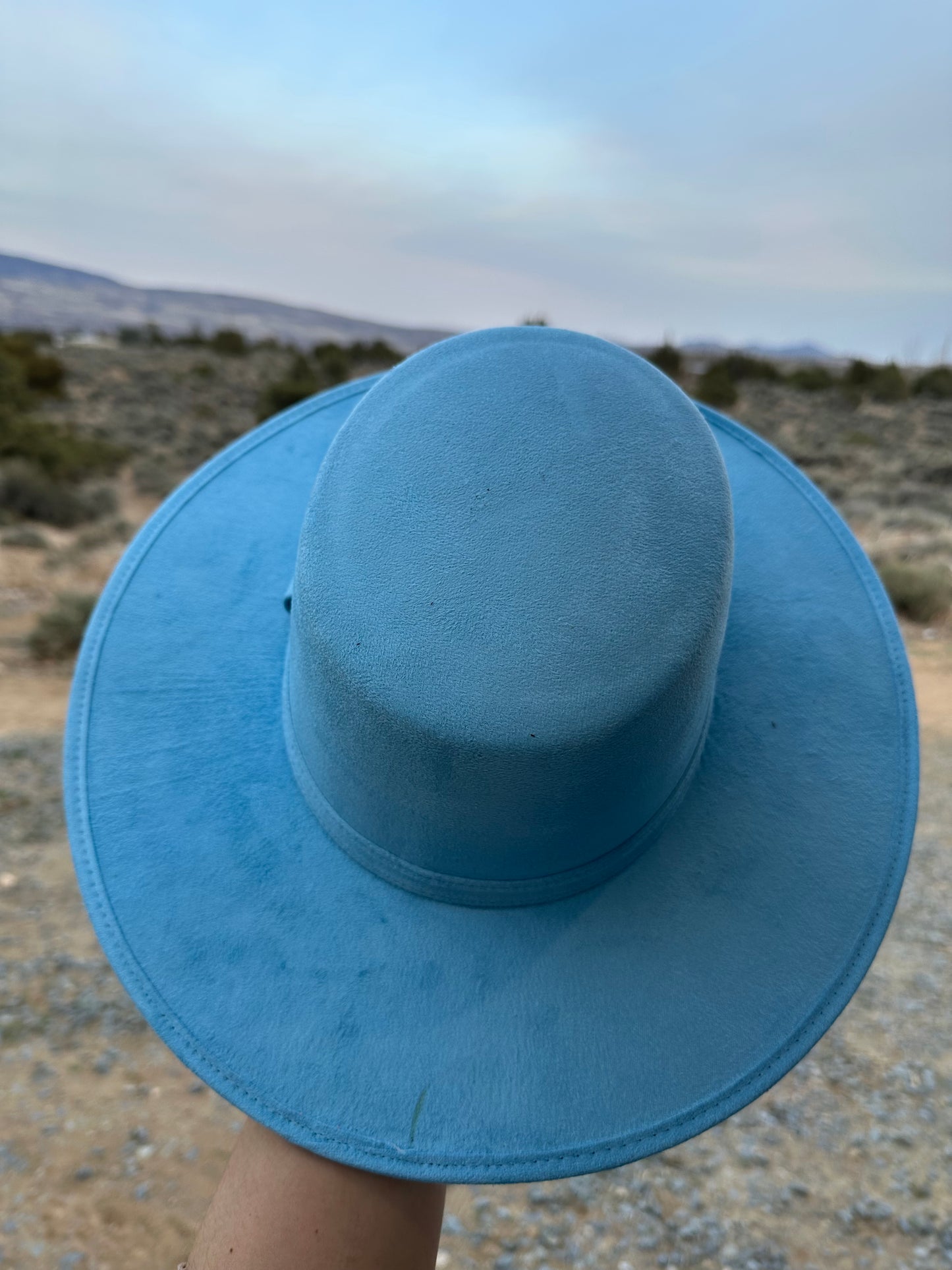 Sky Blue Gamuza Cordobés